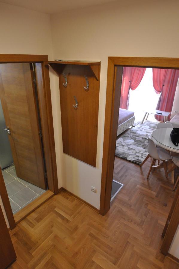 Alex 2 Apartman Vrnjačka Banja Zimmer foto