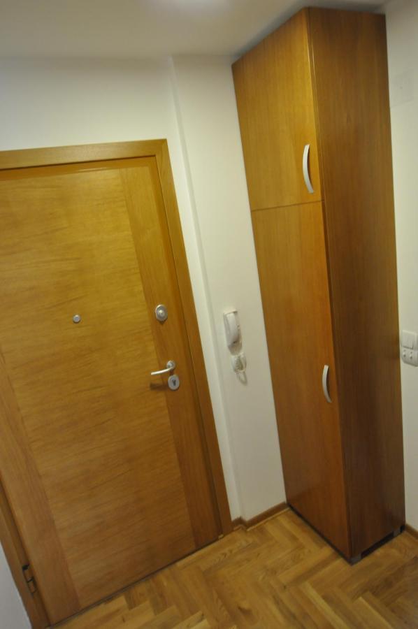 Alex 2 Apartman Vrnjačka Banja Zimmer foto